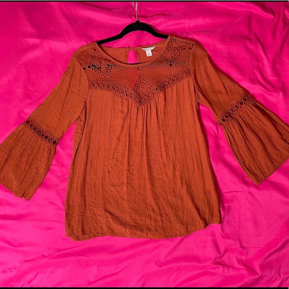 Boho style auburn colored shirt